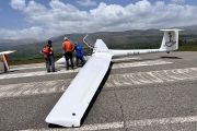 Escuela de pilotos en la Base de La Cerdanya