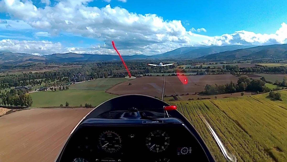 Fotografía de parte del avión y paisaje desde el aire