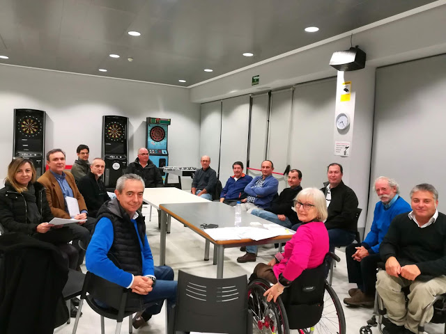 Fotografía de los participantes en la Asamblea