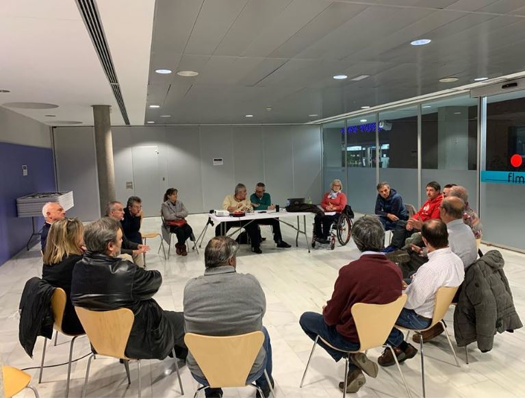 Socios de Sillas Voladoras en la Asamblea anual